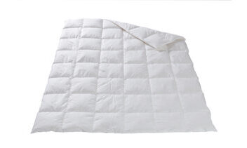Leichtes Ganzjahres-Duvet / Daunen