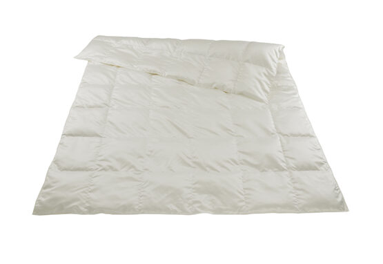 Leichte Kassettendecke / Daunen